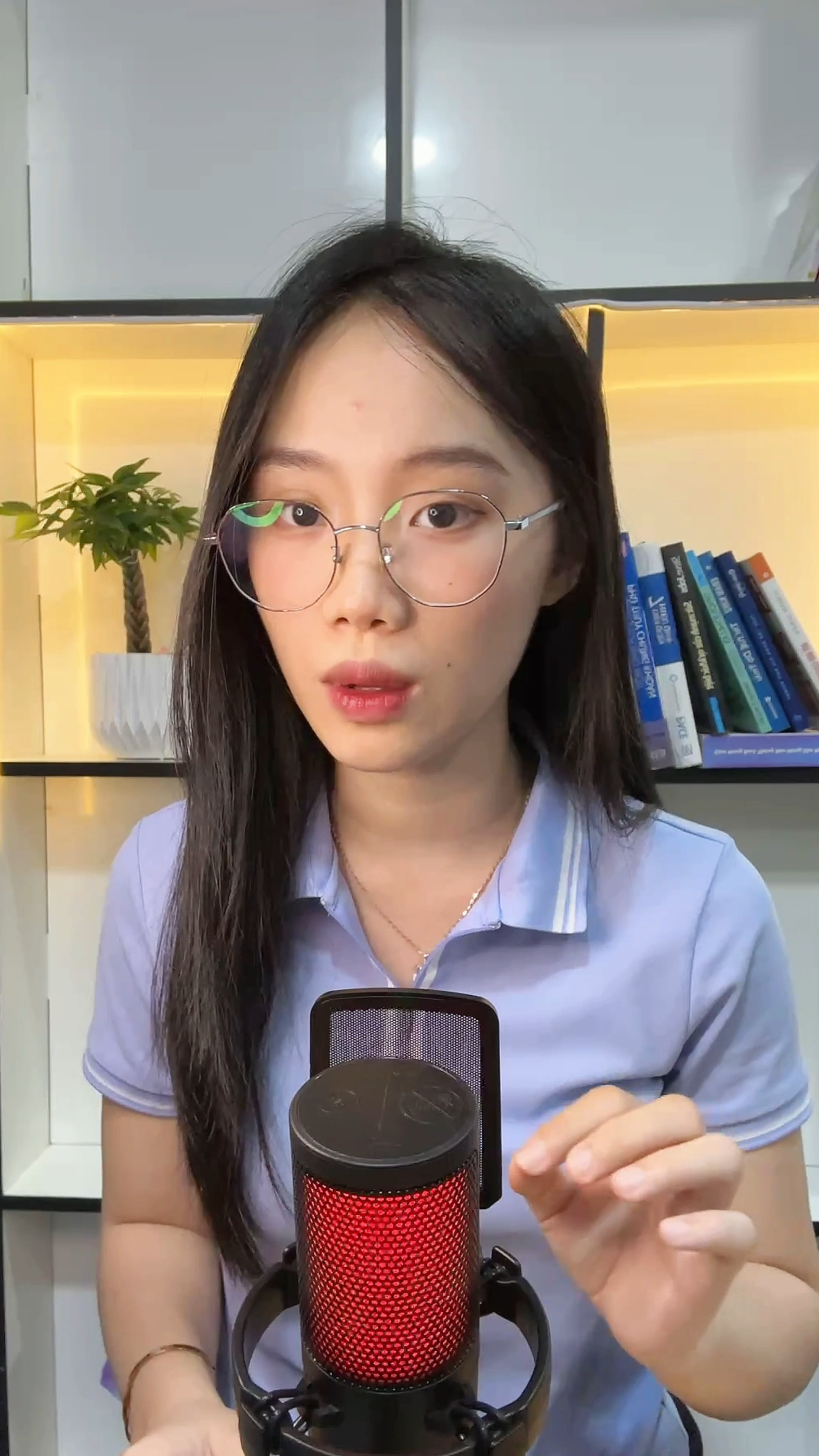 Tiền Việt mất giá trầm trọng, khiến bạn nghèo đi