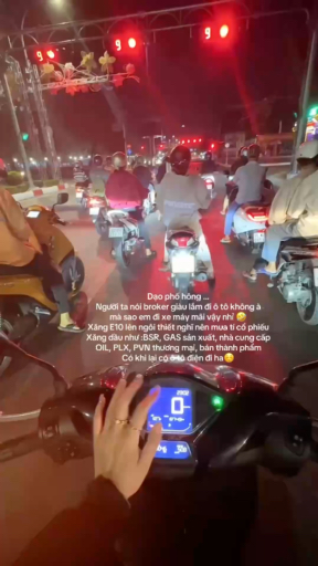 Hay là mua tí cổ phiếu xăng dầu nhỉ 😗