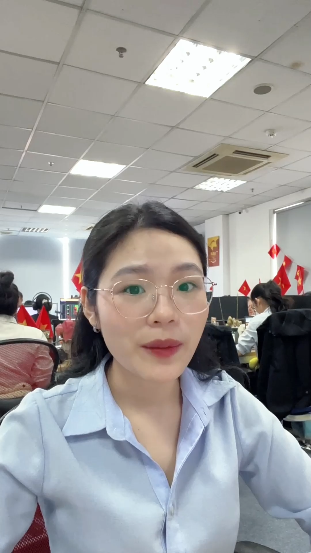 KỊCH BẢN THỨ BẢY & KHOẢNG LẶNG TRƯỚC CƠN BÃO